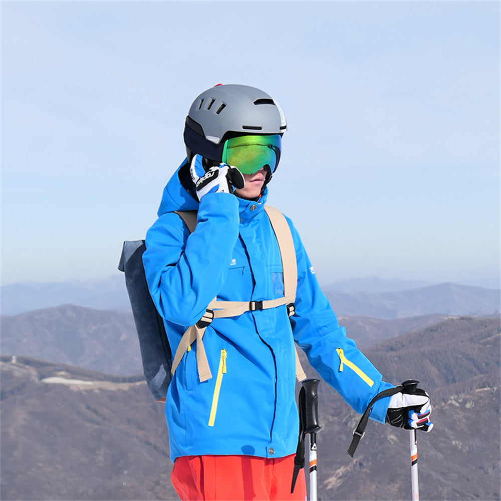 Ultimate Ski Gear Guide | What to Wear When Skiing