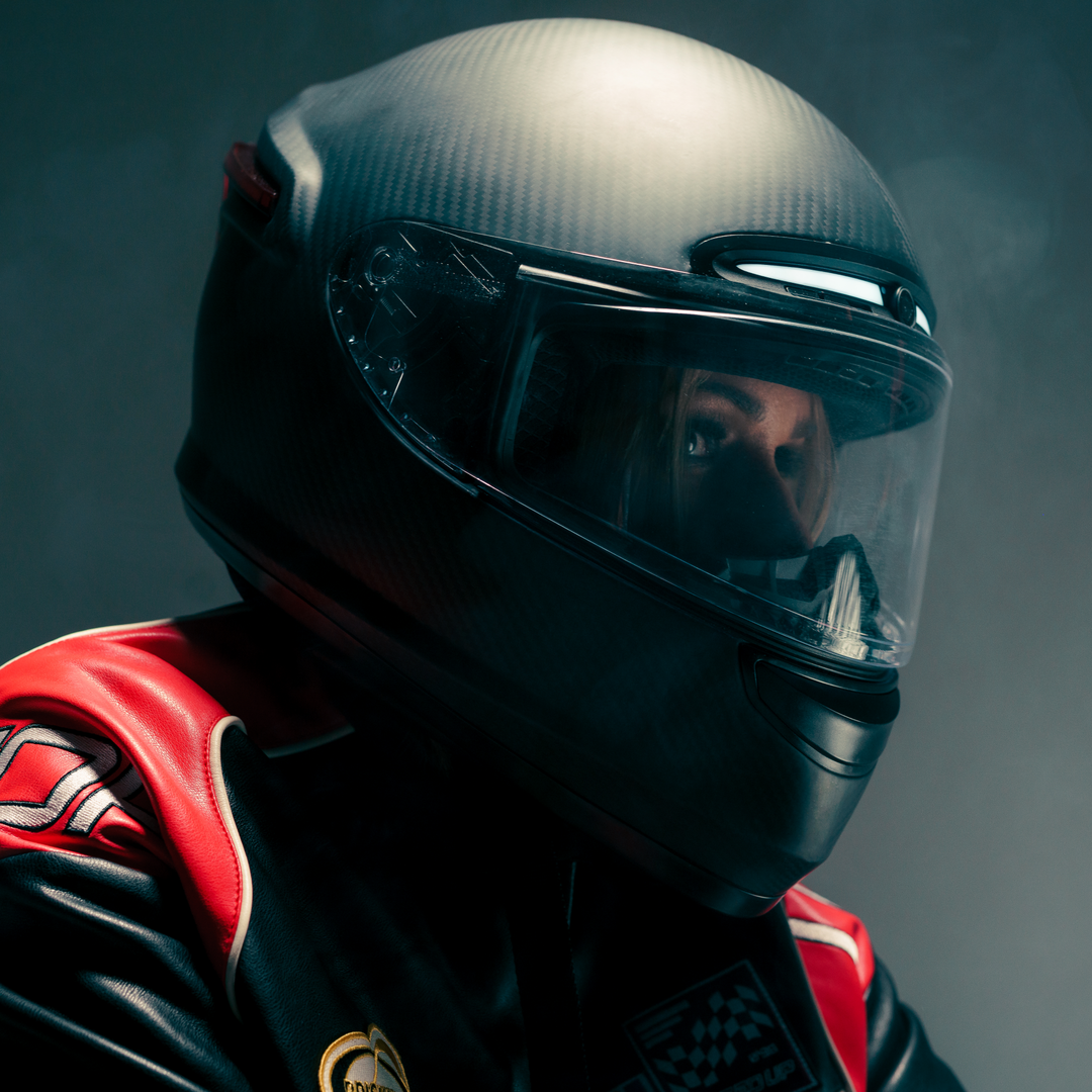 This Motorcycle Helmet Leverages Tech for Safety, Bridges Comms on a Worldwide Level